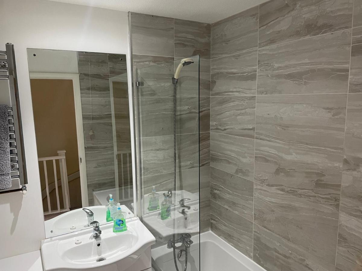 The Swallows Popular Location 3 Bedroom House Free Wi-Fi And Sky Tv In All Rooms Rough Close Exterior foto